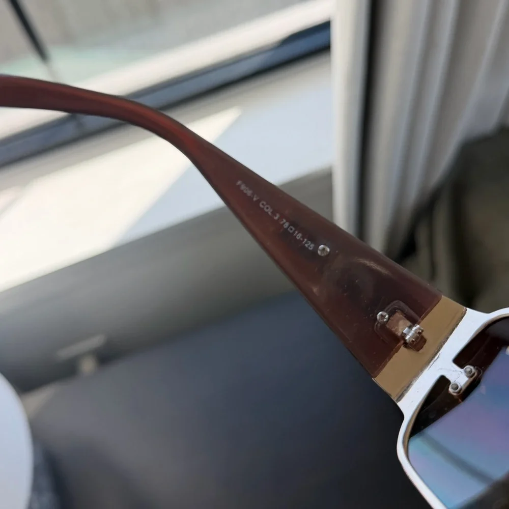 2000s Vintage Versace Gold & Brown Shield Sunglasses - Picture 7 of 8